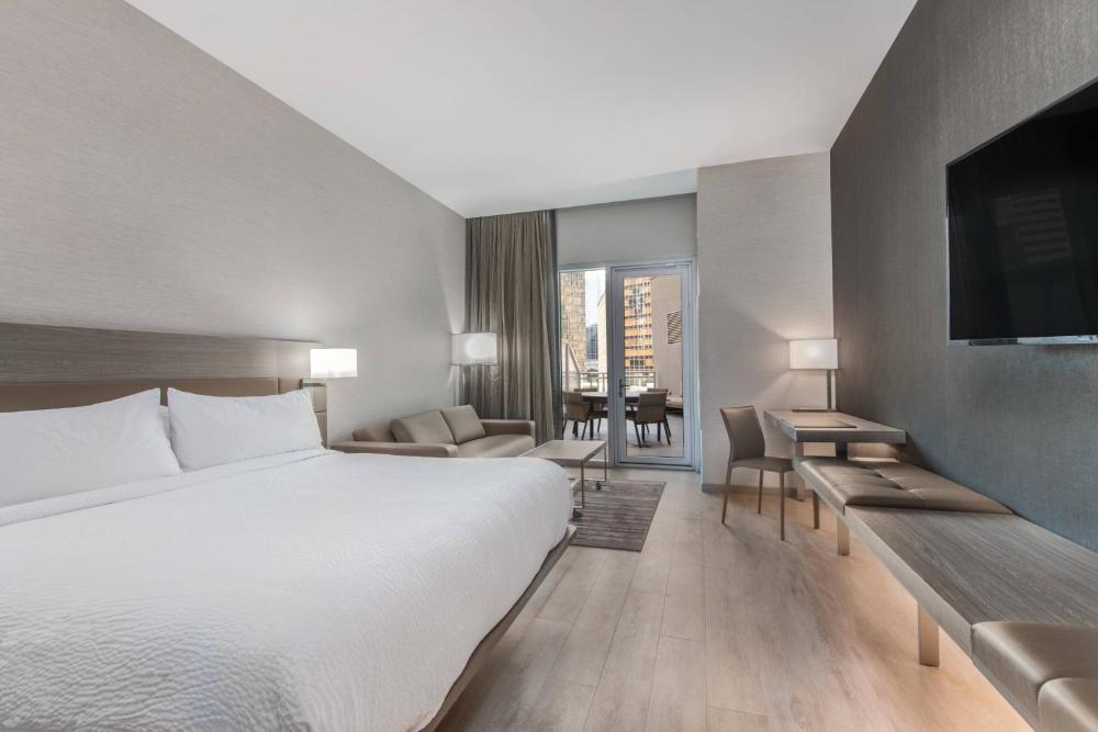 Guest room, 1 King, Sofa bed, Balcony interior
